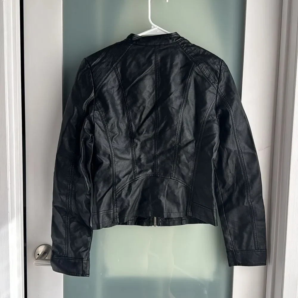 Vero Moda Favodona Faux Leather Moto Jacket‎ Full Zip